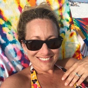 Meet your Posher, Cydney